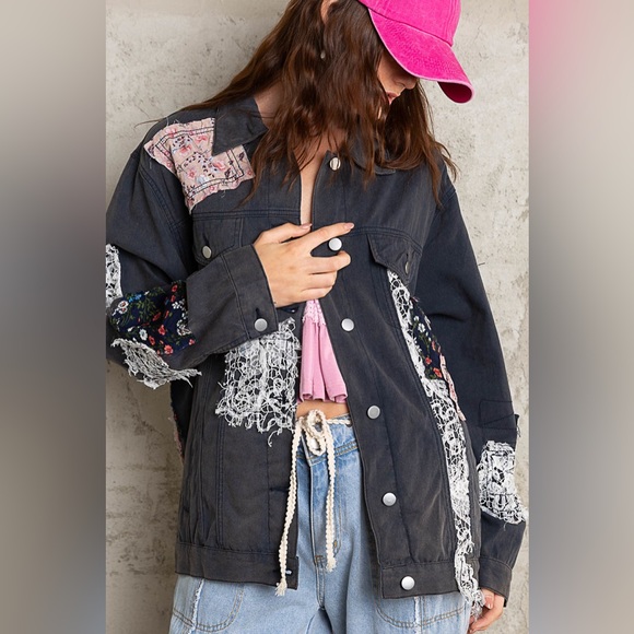 Pol Boho Patches Oversized Denim Jacket - Picture 3 of 5